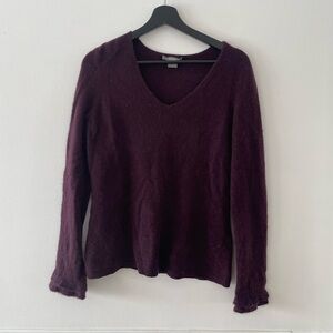 Ann Taylor Cashmere V-Neck Bell Sleeve Sweater Size L